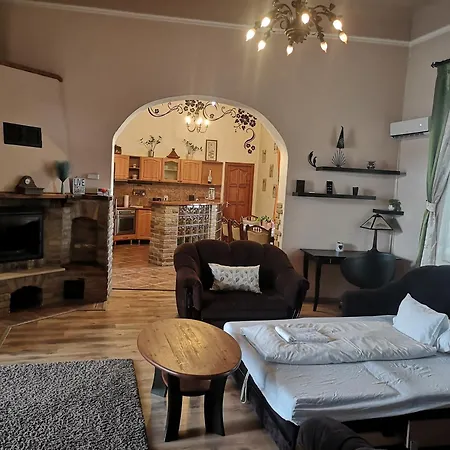 Levendula Apartmanhazak Apartamento *